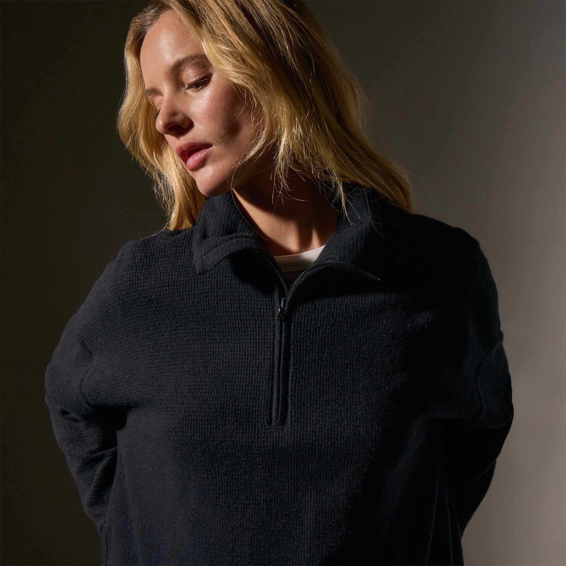 Brushed Thermal Half Zip - Black | James Perse Los Angeles