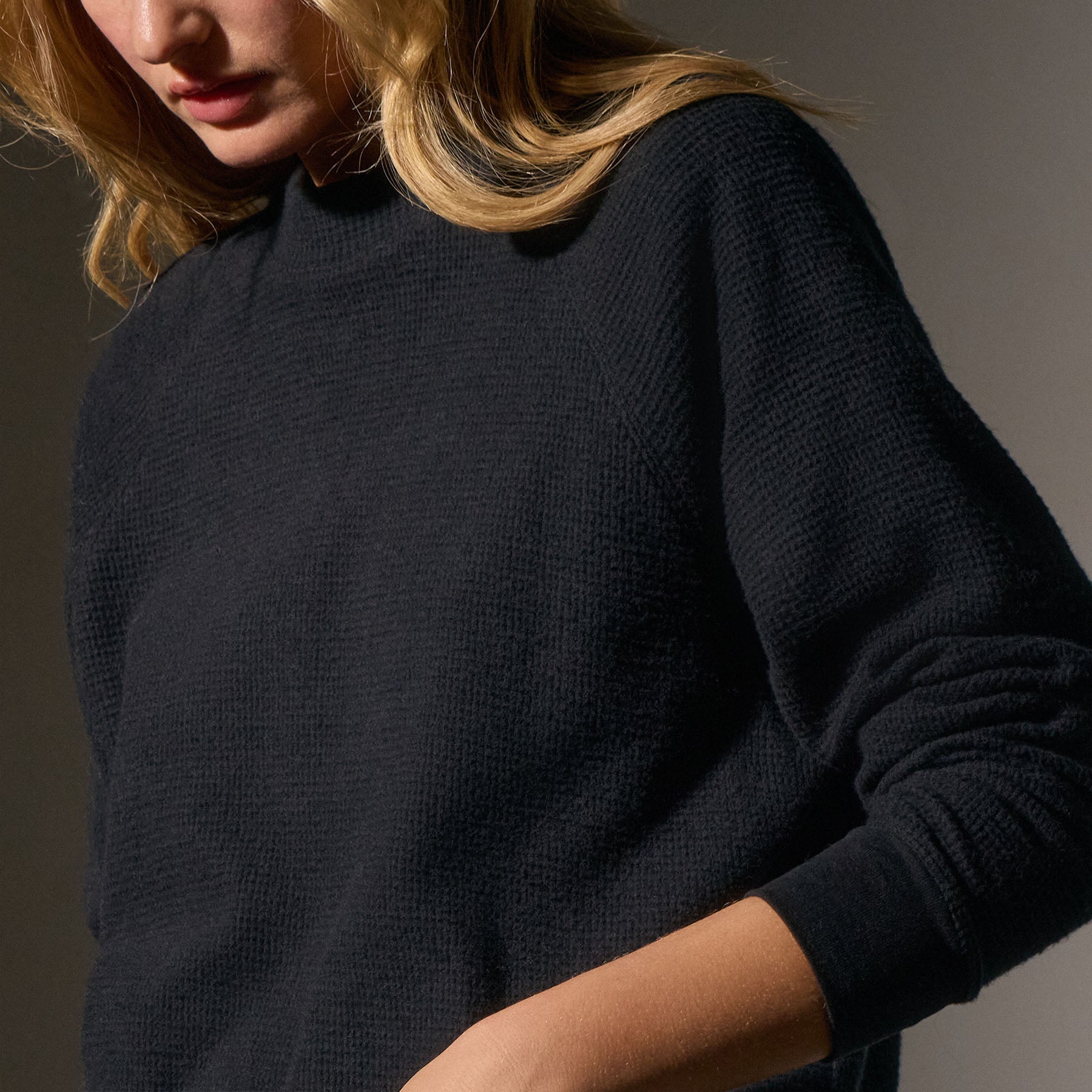 Brushed Thermal Knit Mock Neck - Black | James Perse Los Angeles