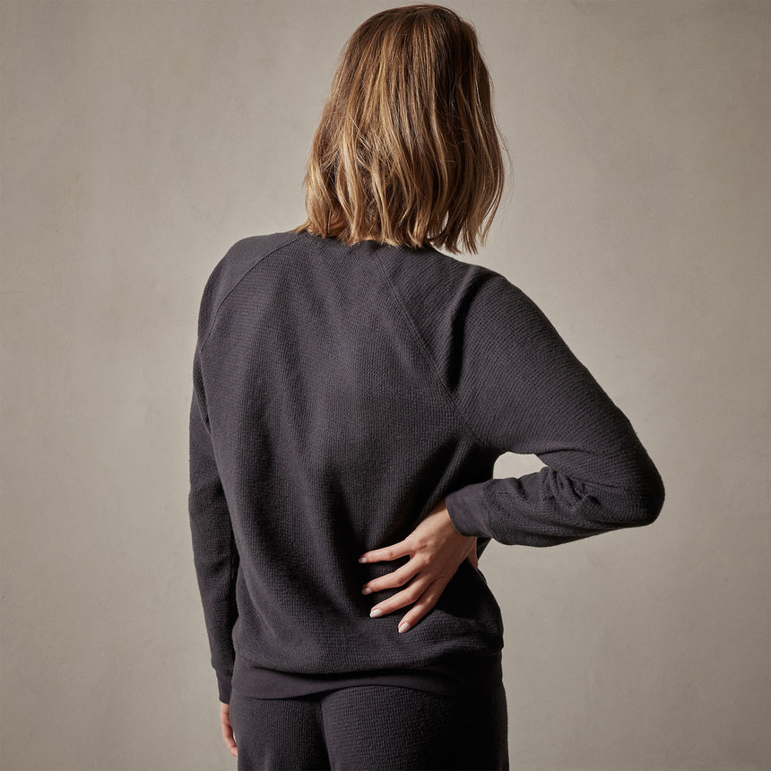 Relaxed Thermal Raglan Top in Magma | James Perse Los Angeles