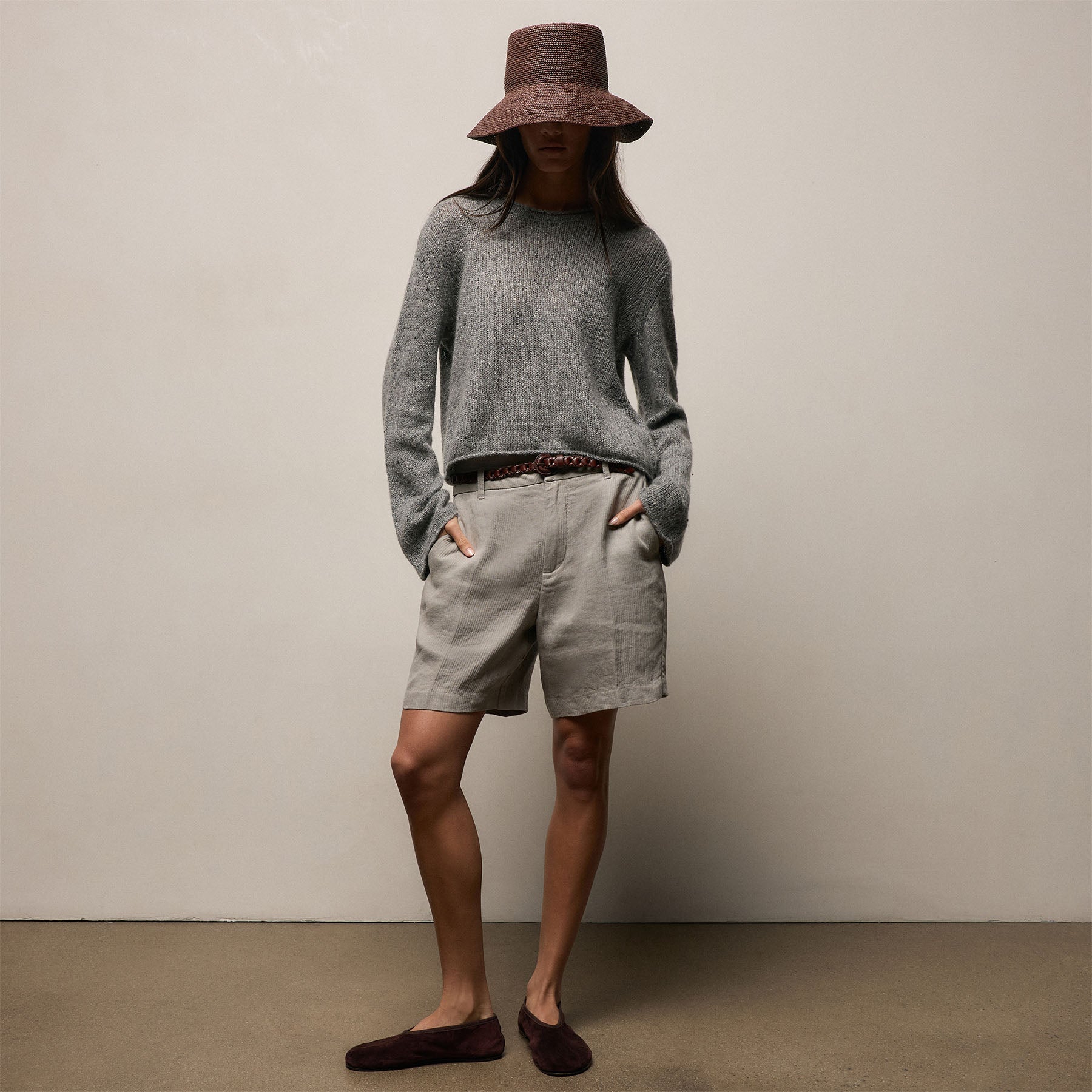 Playa Linen Bermuda Short in Fog | James Perse Los Angeles