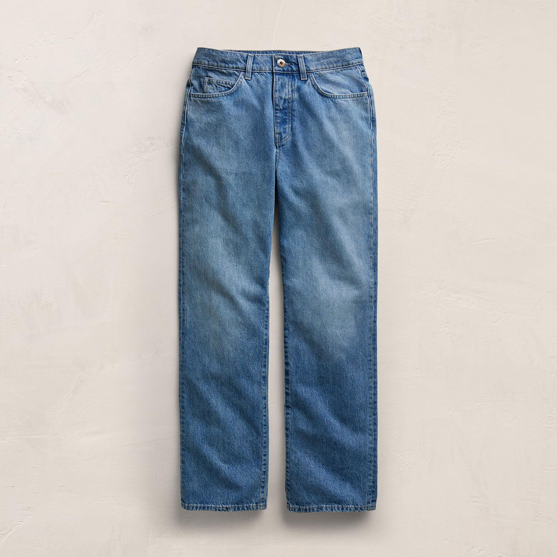 Relaxed Fit Jean in Mid Blue Wash | James Perse Los Angeles