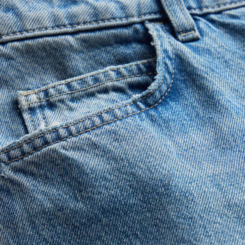 Relaxed Straight Cropped Jean in Sky Wash | James Perse Los Angeles
