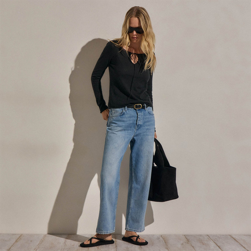 Relaxed Straight Cropped Jean in Sky Wash | James Perse Los Angeles