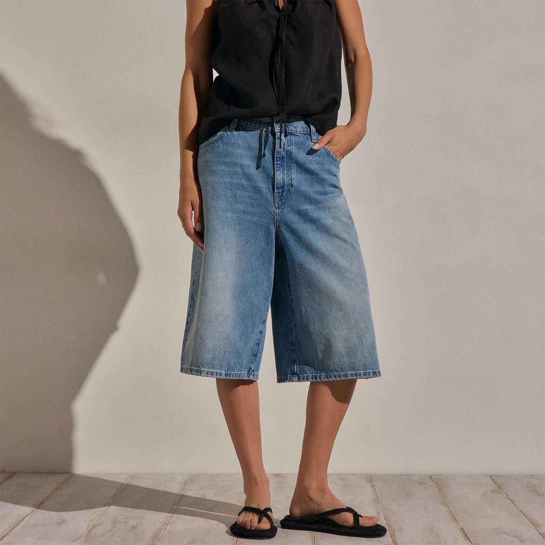 Denim Wide Leg Bermuda Short in Sky Wash | James Perse Los Angeles