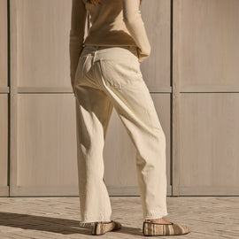 Relaxed Straight Cropped Jean - Ecru | James Perse Los Angeles