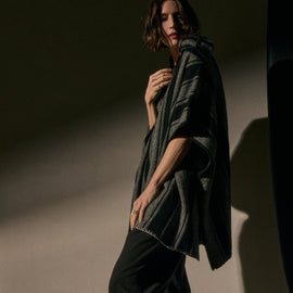 Womens Poncho in Black Stripe | James Perse Los Angeles