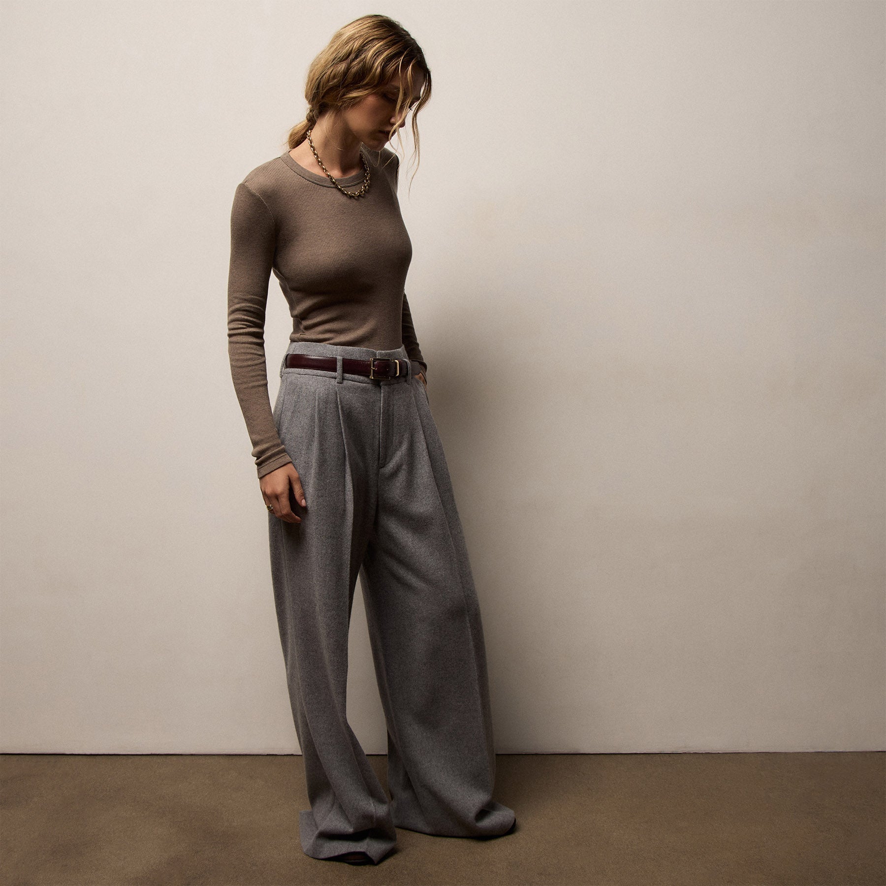Cotton Gauze Ribbed Long Sleeve Crew in Caribou | James Perse Los Angeles