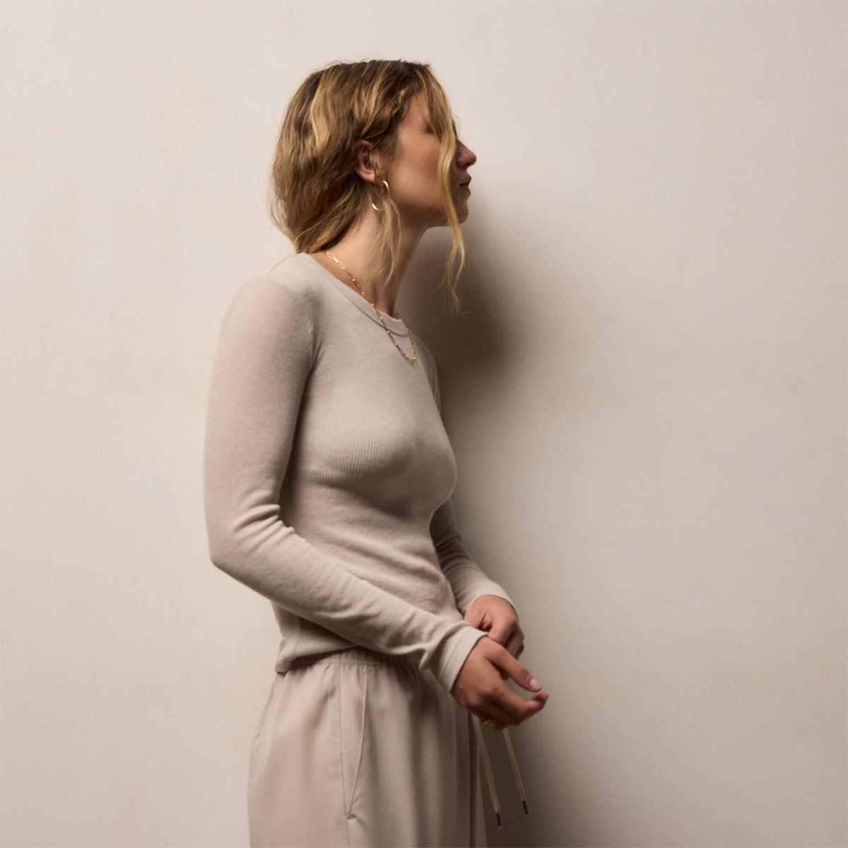 Cotton Gauze Ribbed Long Sleeve Crew in Salt | James Perse Los Angeles