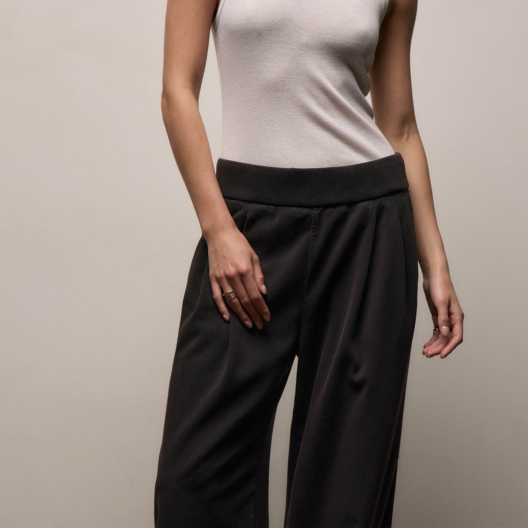 パンツ GB16WT MN19 : Sarrouel long rib pants Ribbed Waist Wide Leg Pant - Black | James Perse