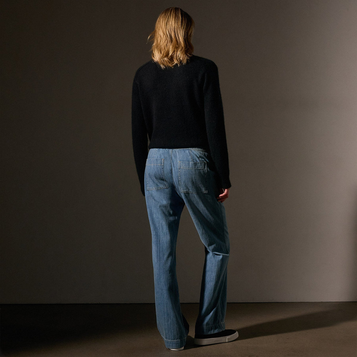 Wide Leg Pull On Denim Pant Mid Bleach Wash James Perse Los