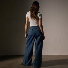 Pleated Denim Pant in Medium Wash | James Perse Los Angeles