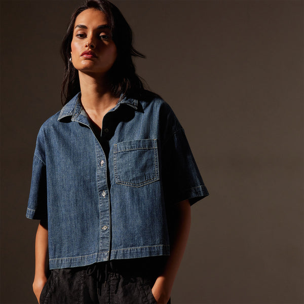 Short Sleeve Crop Denim Shirt in Medium Wash | James Perse in Los Angeles