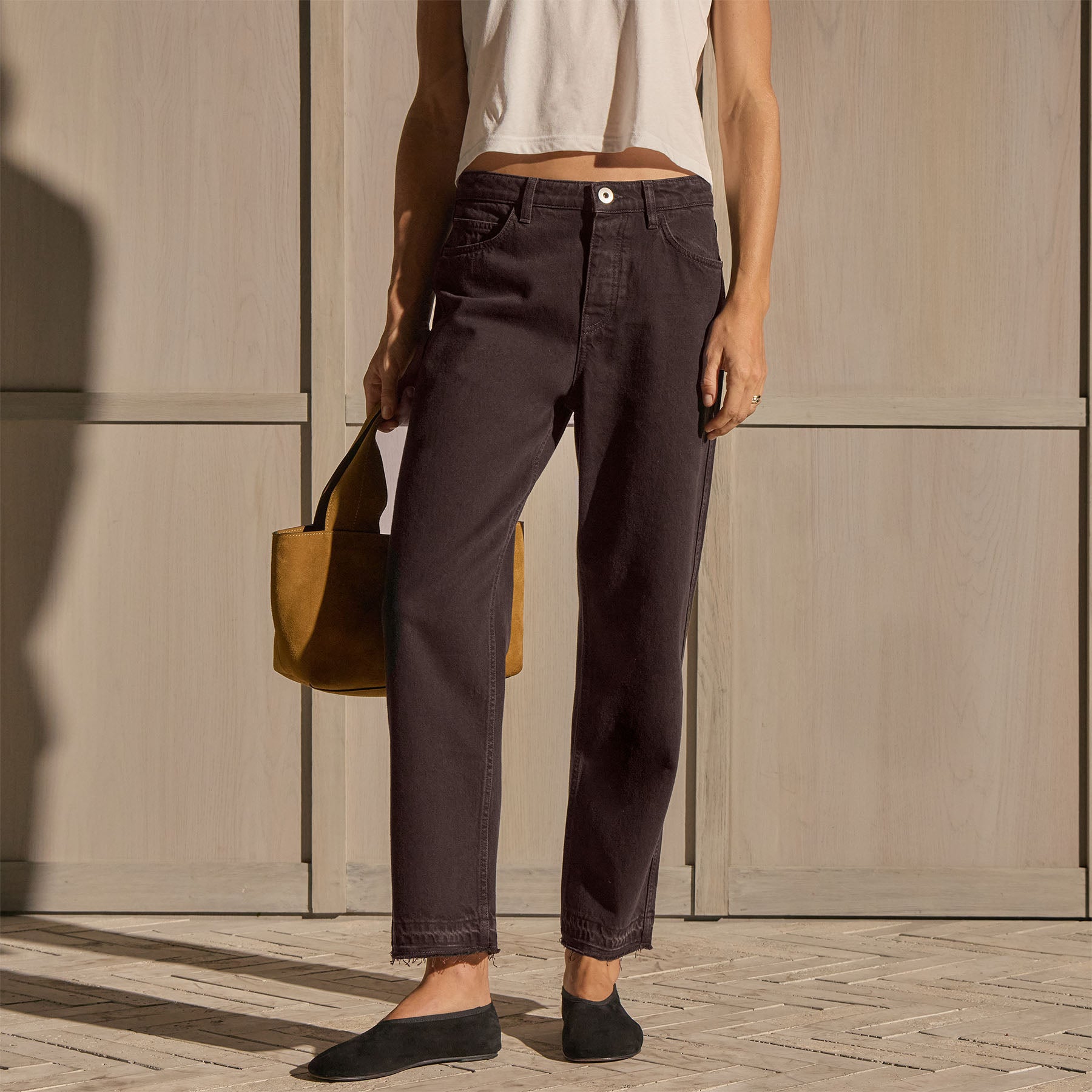 Relaxed Straight Cropped Jean - Brown
