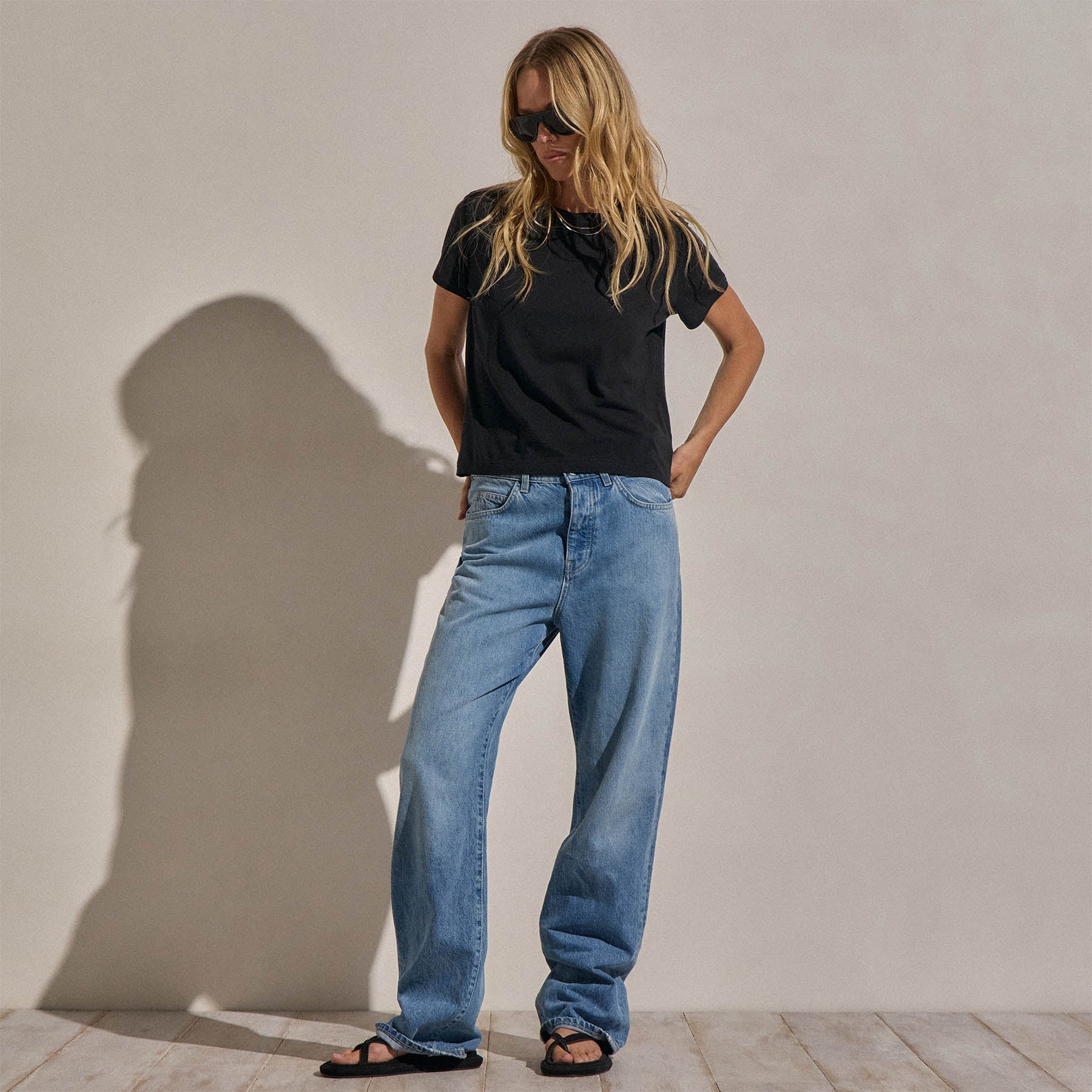 Cotton Cashmere Tee in Black | James Perse Los Angeles