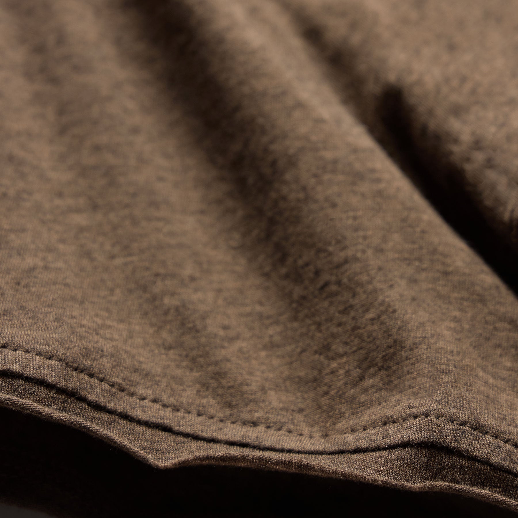 Cotton Cashmere Tee in Brown | James Perse Los Angeles