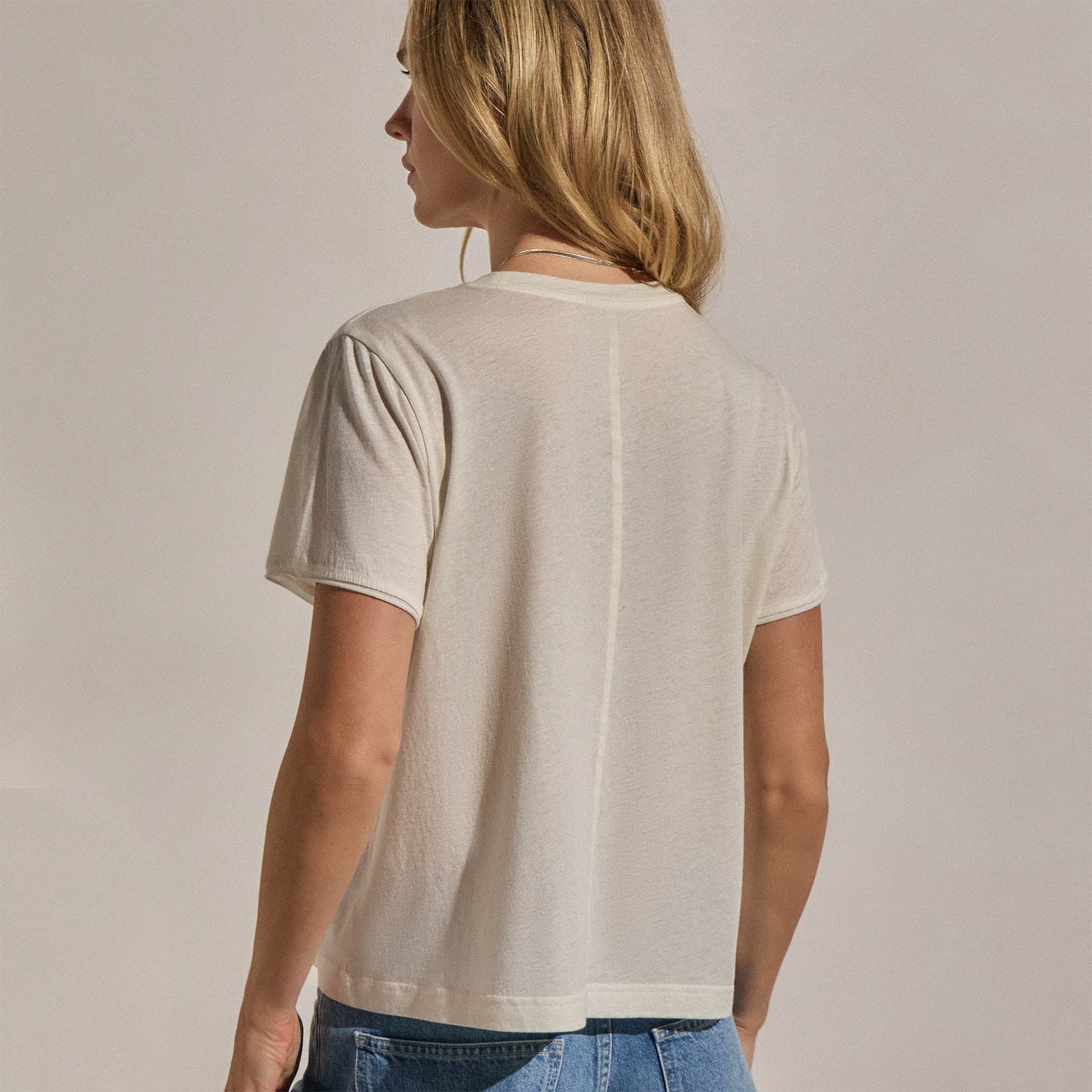 Cotton Cashmere Tee In Off White | James Perse Los Angeles