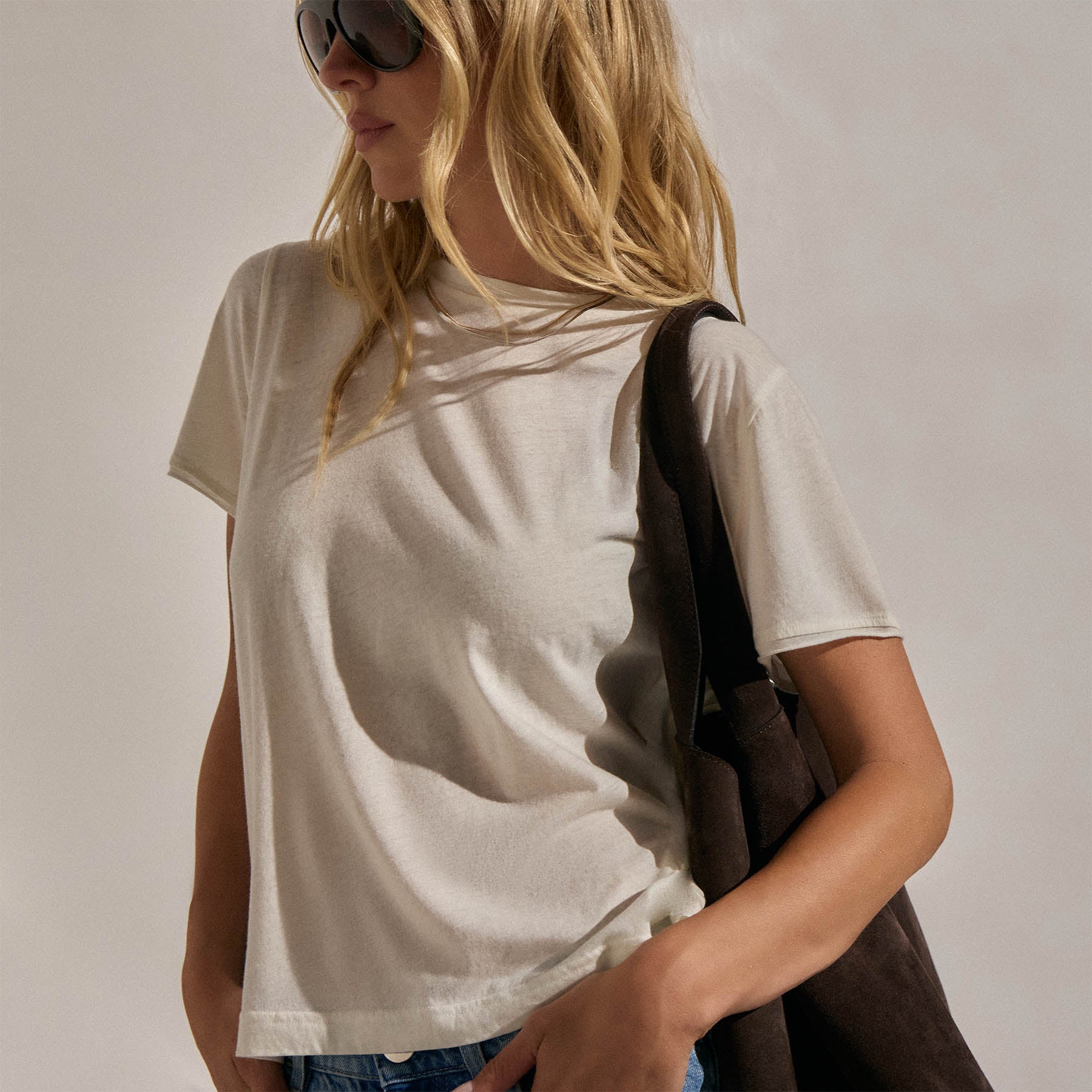 Cotton Cashmere Tee In Off White | James Perse Los Angeles