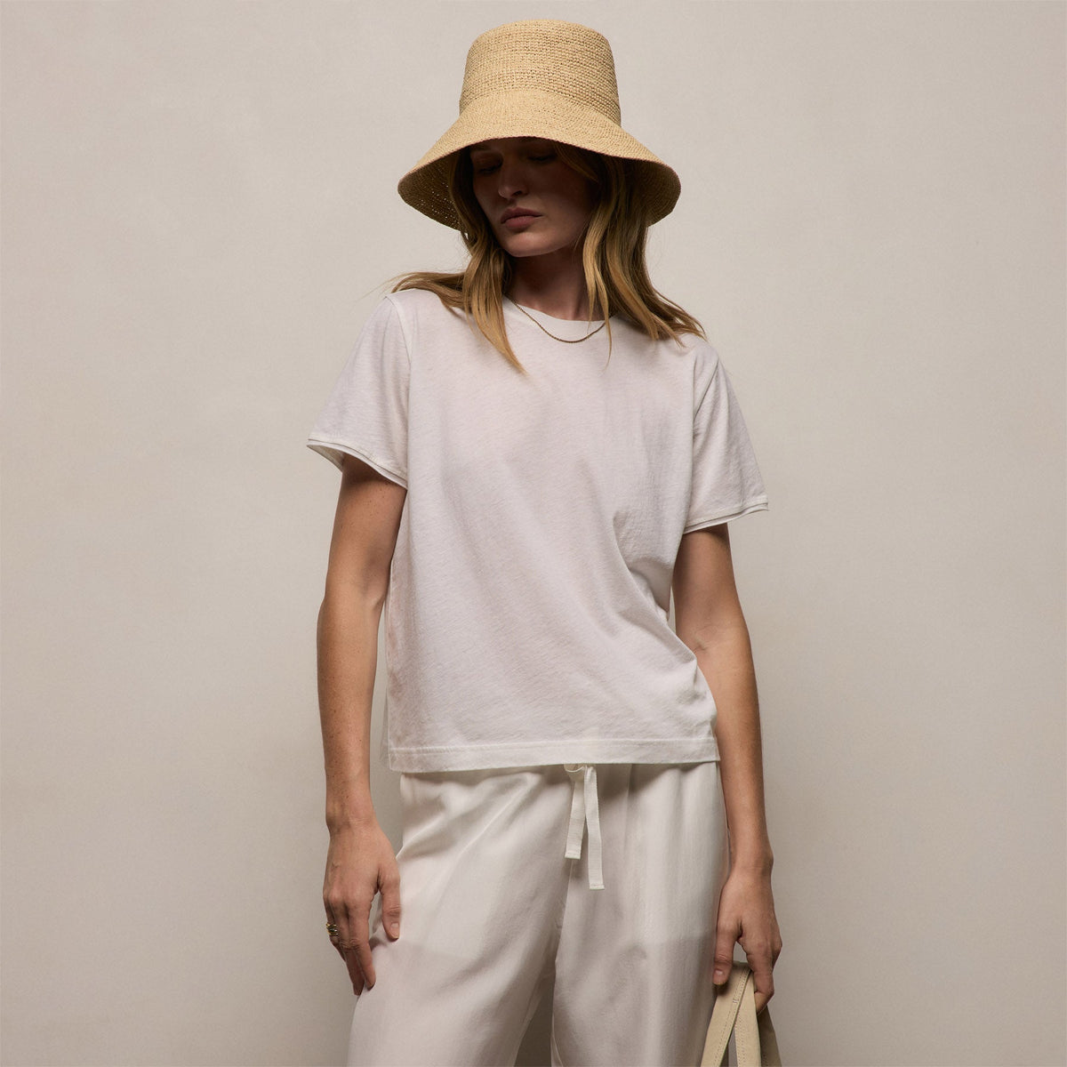 Cotton Cashmere Tee in Off White | James Perse Los Angeles