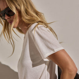 Cotton Cashmere Tee in White | James Perse Los Angeles