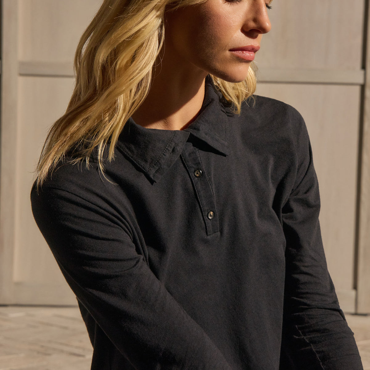 Extended Funnel Henley Top - Black | James Perse Los Angeles