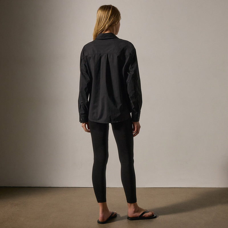 Stretch Poplin Shirt in Black | James Perse Los Angeles