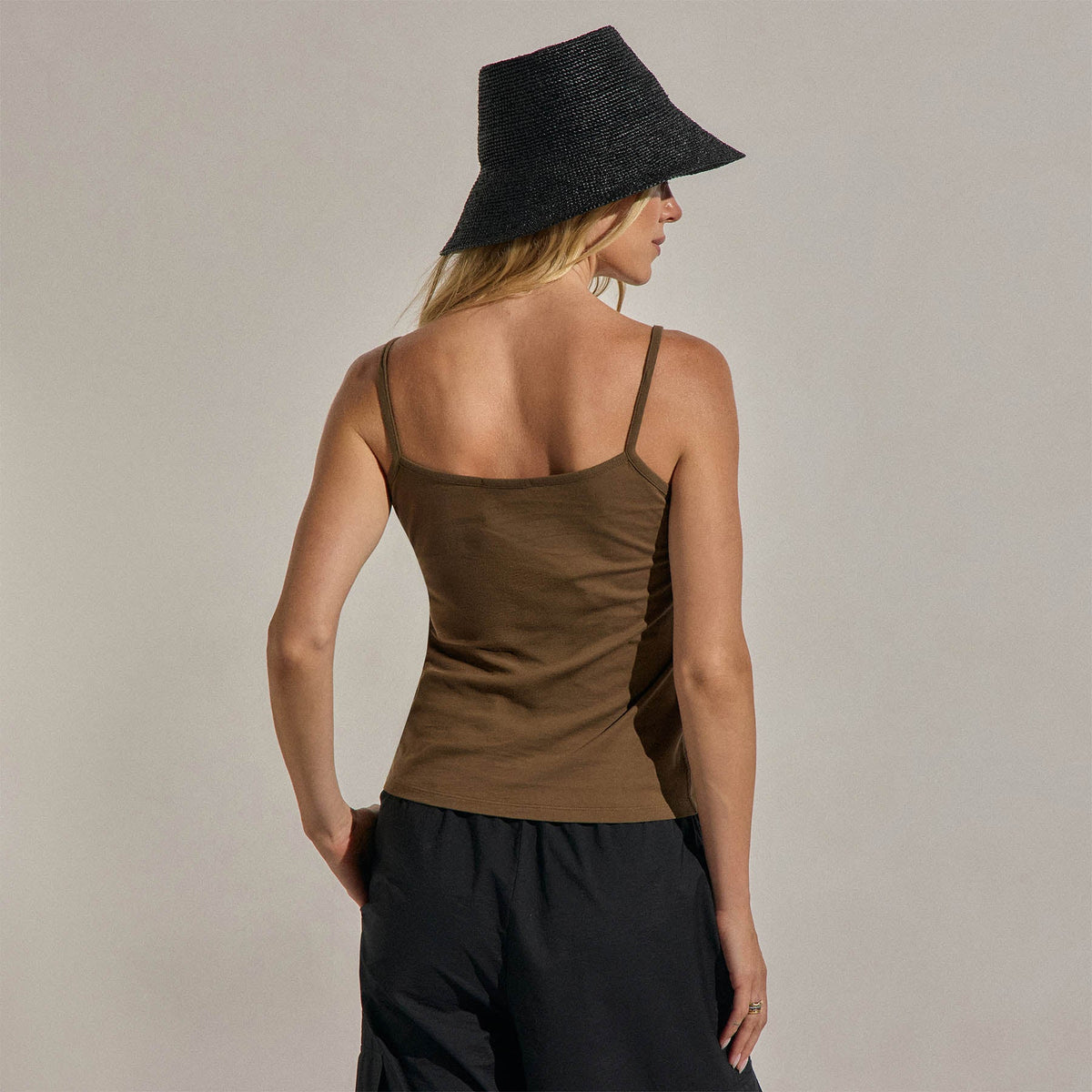 Wide Neck Tank Top in Cocoa | James Perse Los Angeles