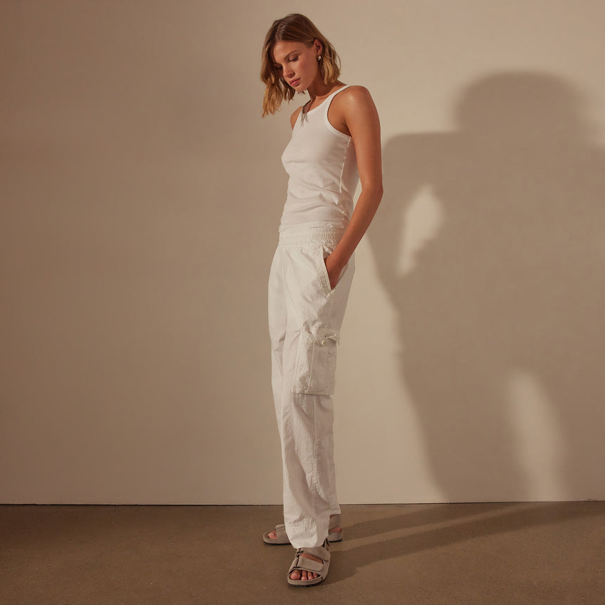 Seersucker Cargo Pant in White | James Perse Los Angeles