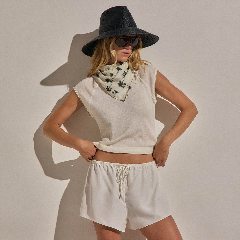 Cotton Cashmere Ribbed Raglan Tee in White | James Perse Los Angeles