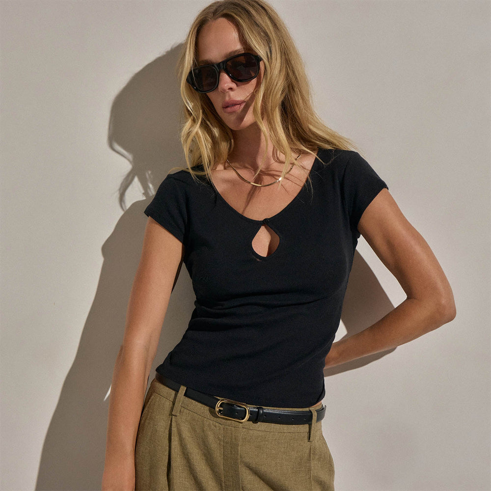 Cotton Cashmere Keyhole Tee in Black | James Perse Los Angeles