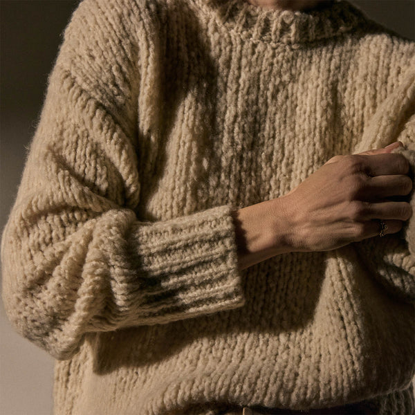 Cashmere Silk Crew Neck in Biscotti | James Perse Los Angeles