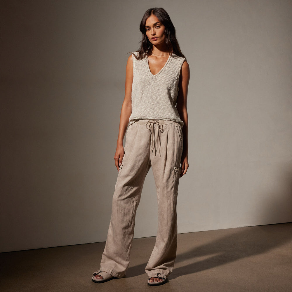 Cotton Twill Pleated Cargo in Grout Pigment | James Perse Los Angeles