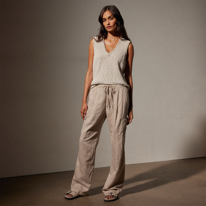 Cotton Twill Pleated Cargo in Grout Pigment | James Perse Los Angeles