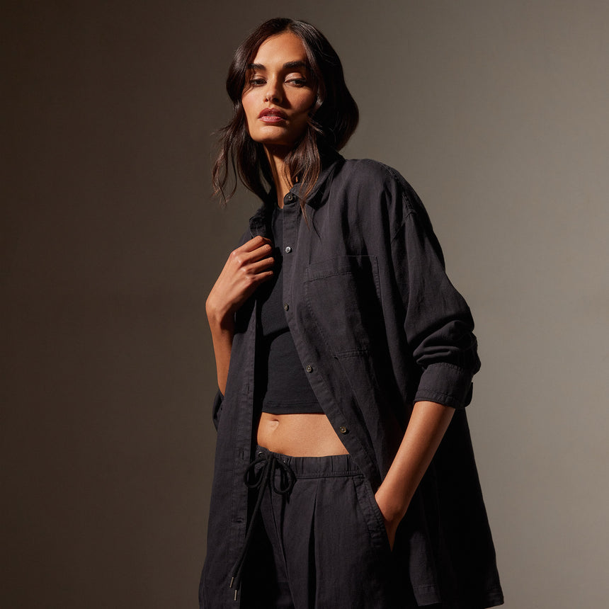 Cotton Twill Tunic Shirt in Black | James Perse Los Angeles