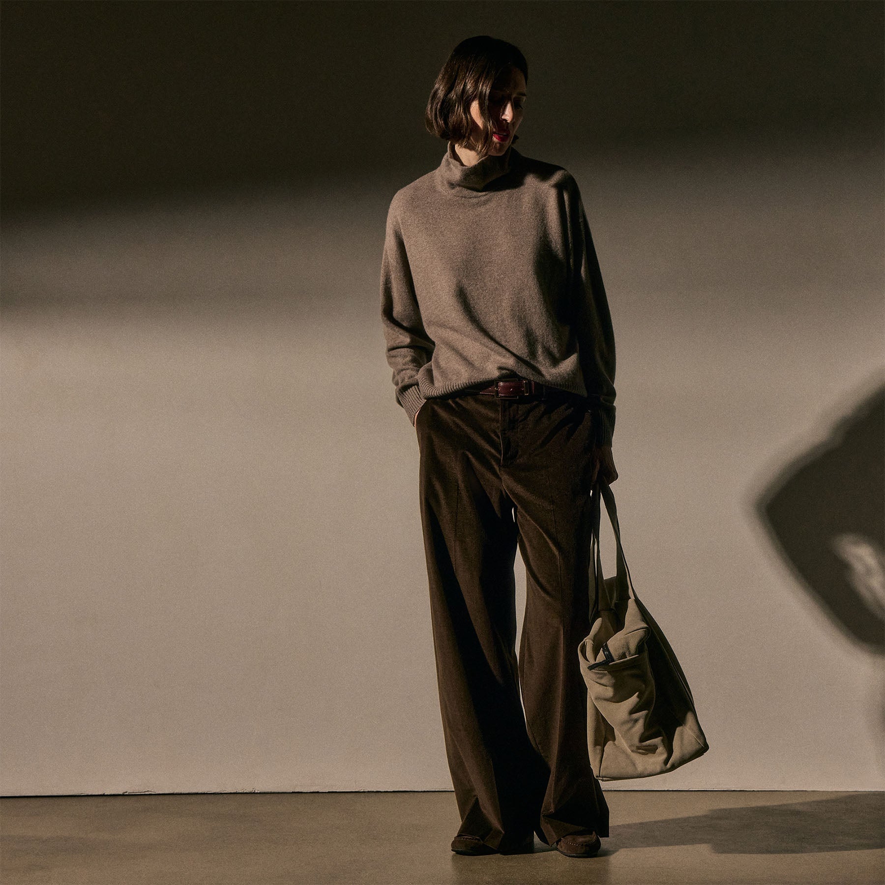 Cotton Cashmere Corduroy Pants - Kona | James Perse Los Angeles