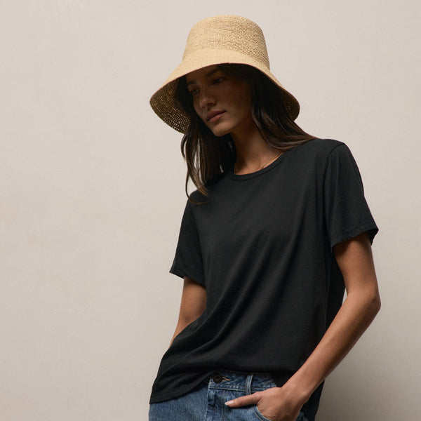 Luxe Lotus Jersey Crew in Black | James Perse Los Angeles