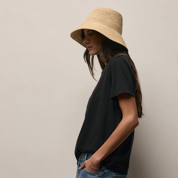 Luxe Lotus Jersey Crew in Black | James Perse Los Angeles