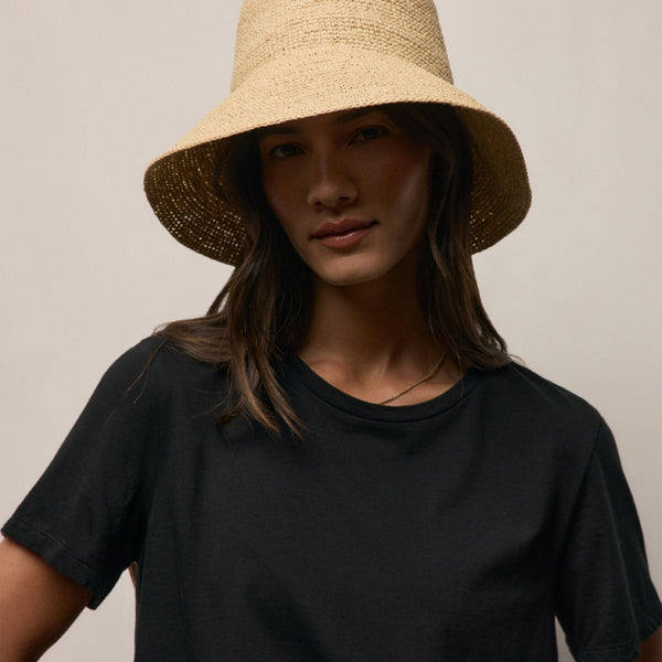 Luxe Lotus Jersey Crew in Black | James Perse Los Angeles