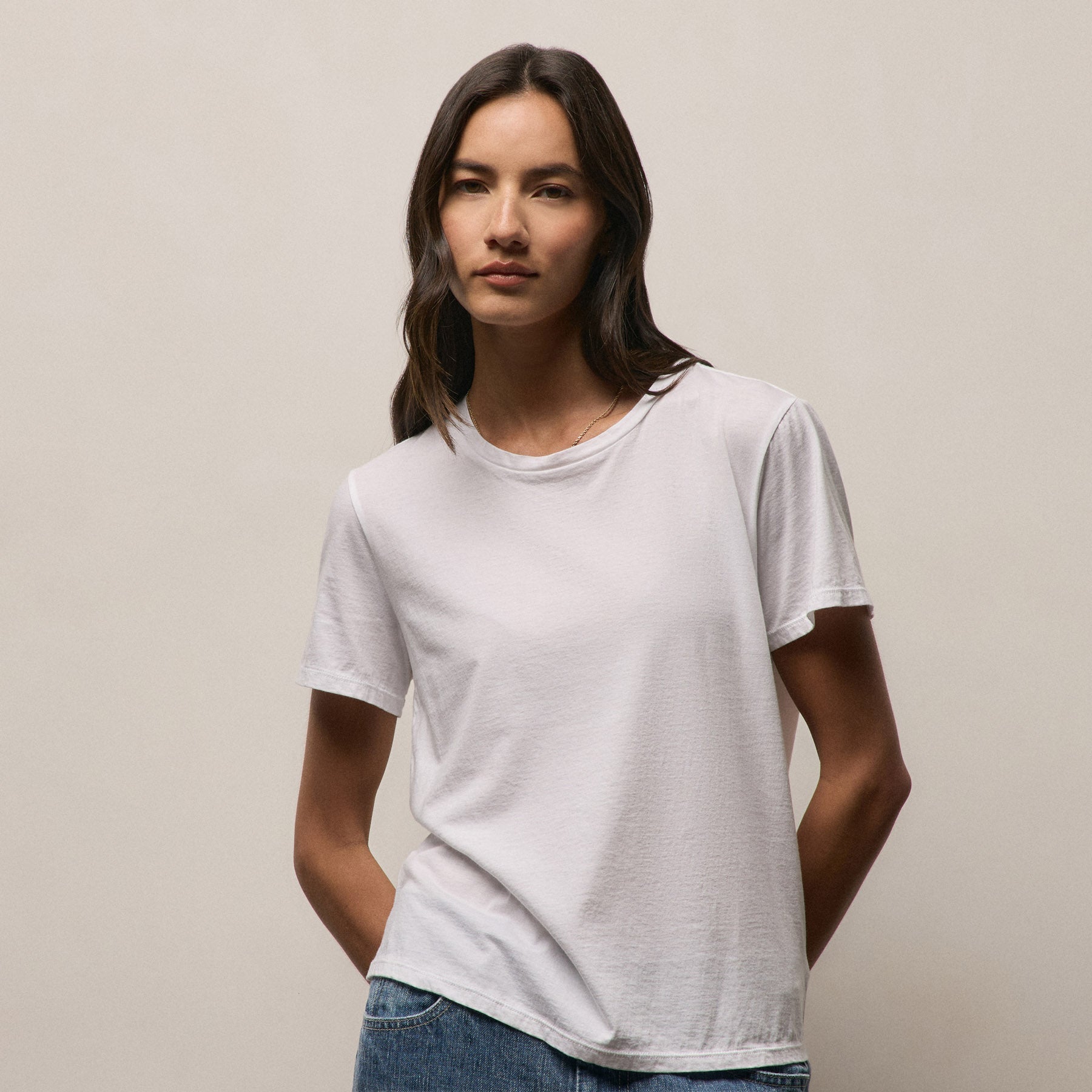 Luxe Lotus Jersey Crew in White | James Perse Los Angeles