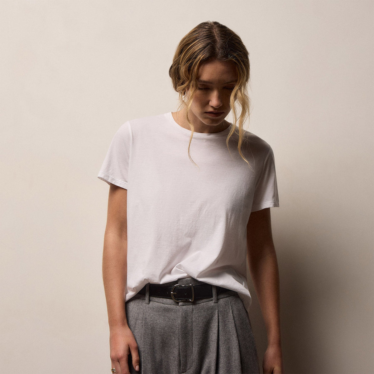 Short Sleeve Elevated Lotus Jersey Crew in White | James Perse Los Angeles