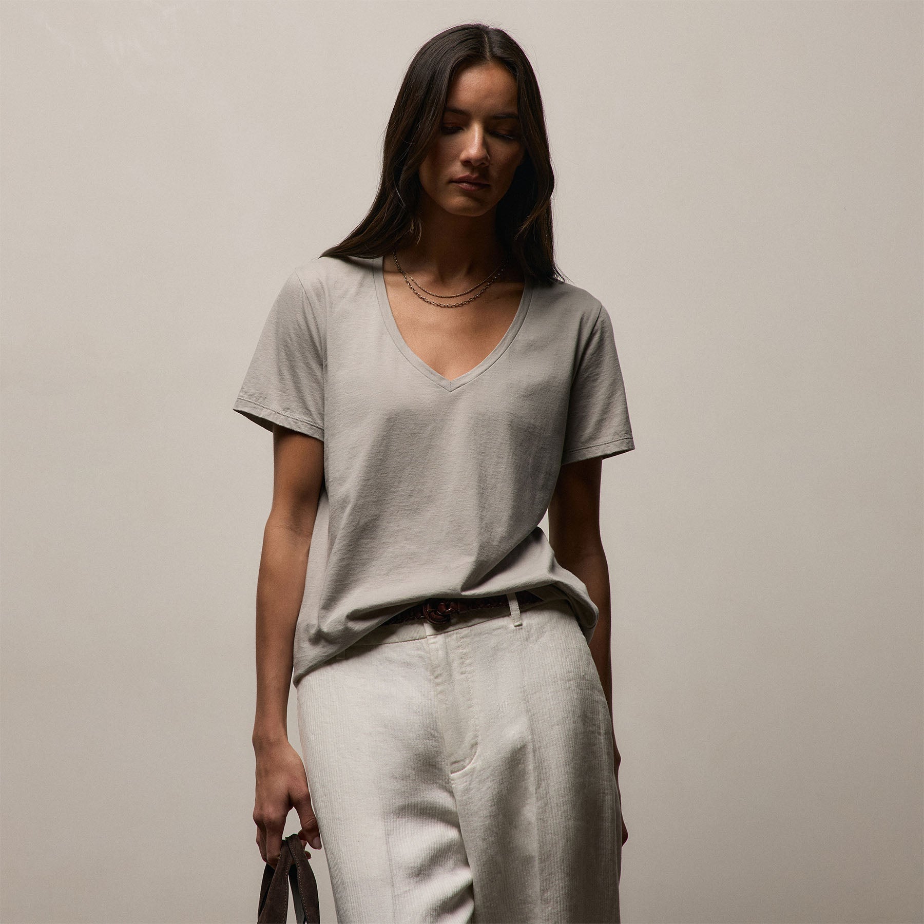 Luxe Lotus Jersey V Neck in Fog | James Perse Los Angeles