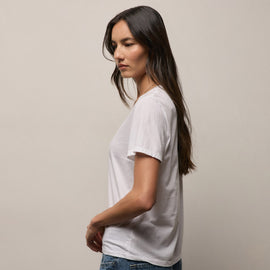 Luxe Lotus Jersey V Neck in White | James Perse Los Angeles