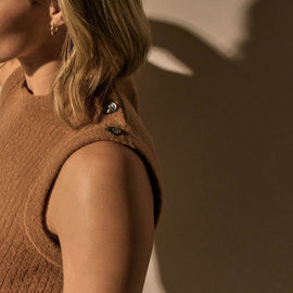 Button Shoulder Sweater Vest in Whiskey | James Perse Los Angeles