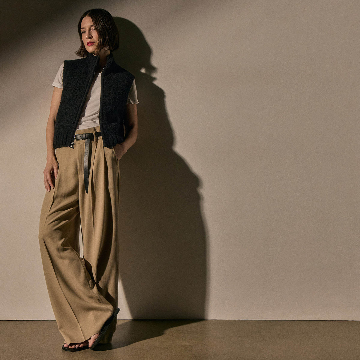 Full Zip Sweater Vest in Black | James Perse Los Angeles