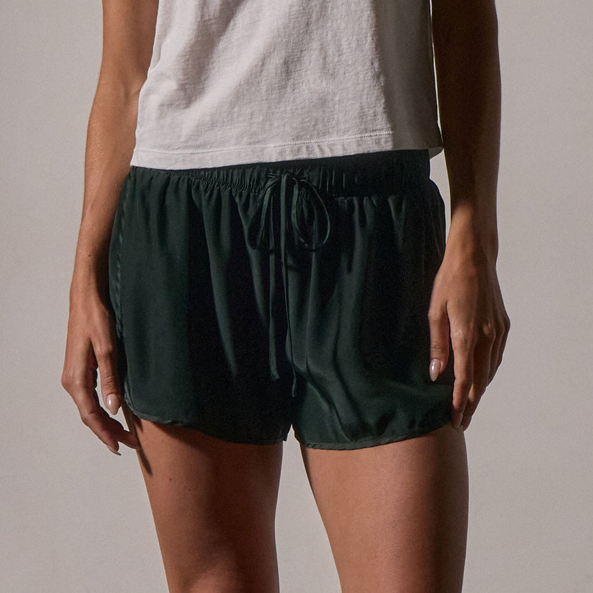 Silk Dolphin Short in Gars | James Perse Los Angeles
