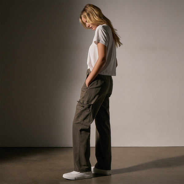 Herringbone Utility Pant  in Army Green Pigment | James Perse Los Angeles