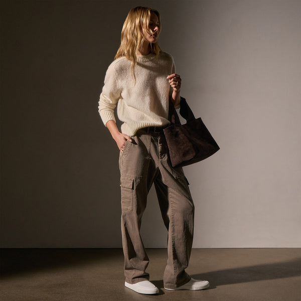 Herringbone Utility Pant in Coyote Pigment | James Perse Los Angeles
