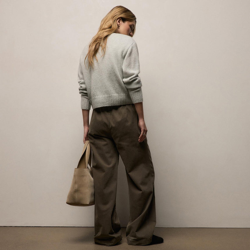 Herringbone Twill Pant in Army Green Pigment | James Perse Los Angeles