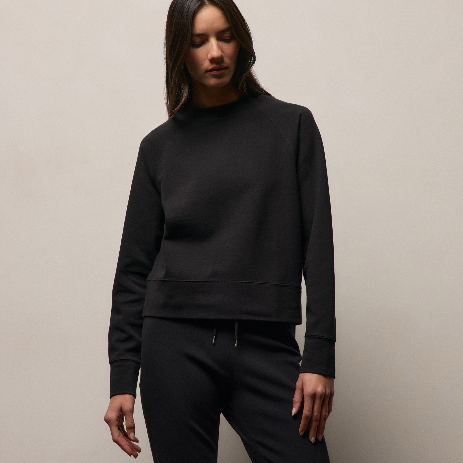 Italian Knit Raglan Mockneck in Black | James Perse Los Angeles
