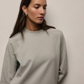 Italian Knit Raglan Mockneck in Fog | James Perse Los Angeles