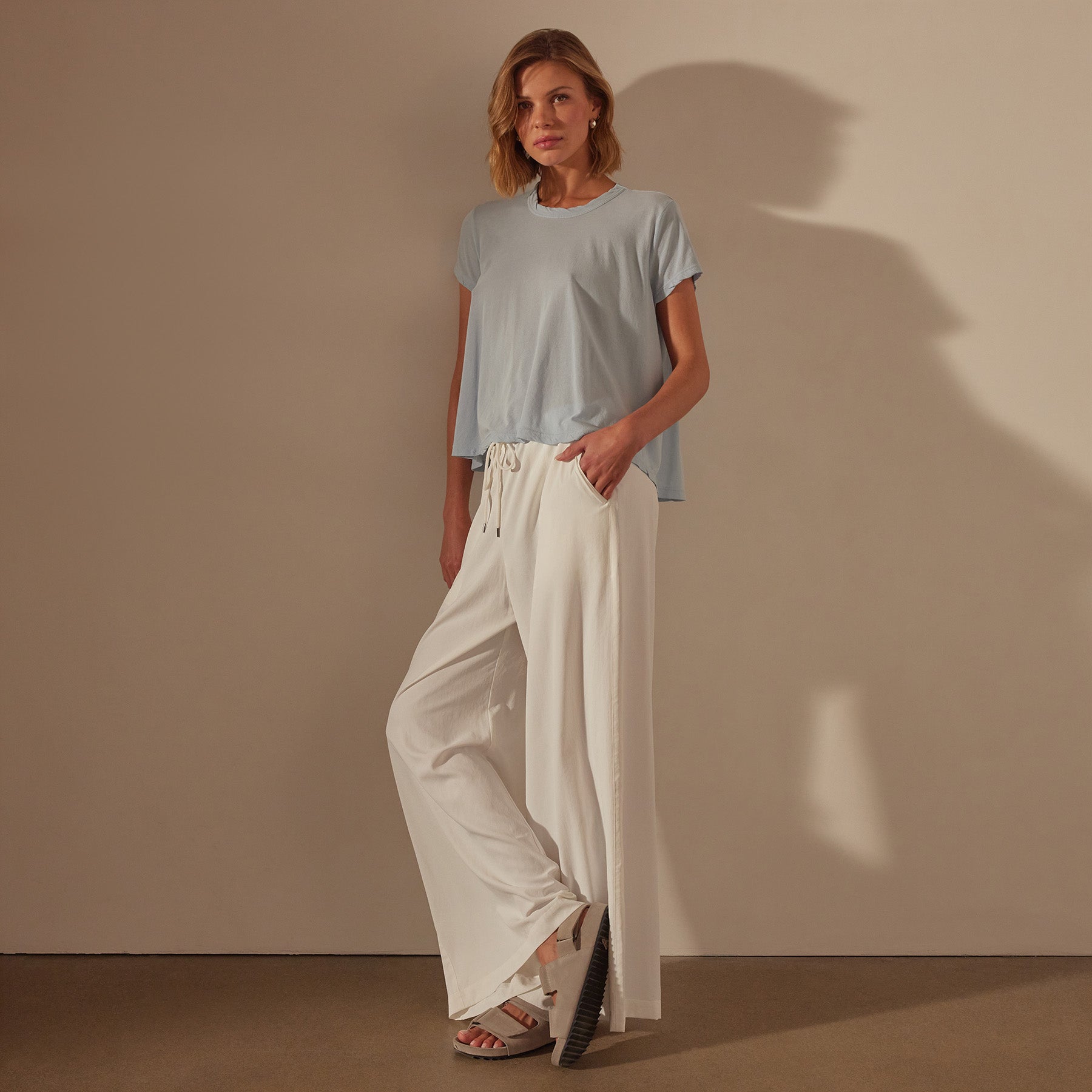 High Gauge A Line Tee  in Open Sky | James Perse Los Angeles